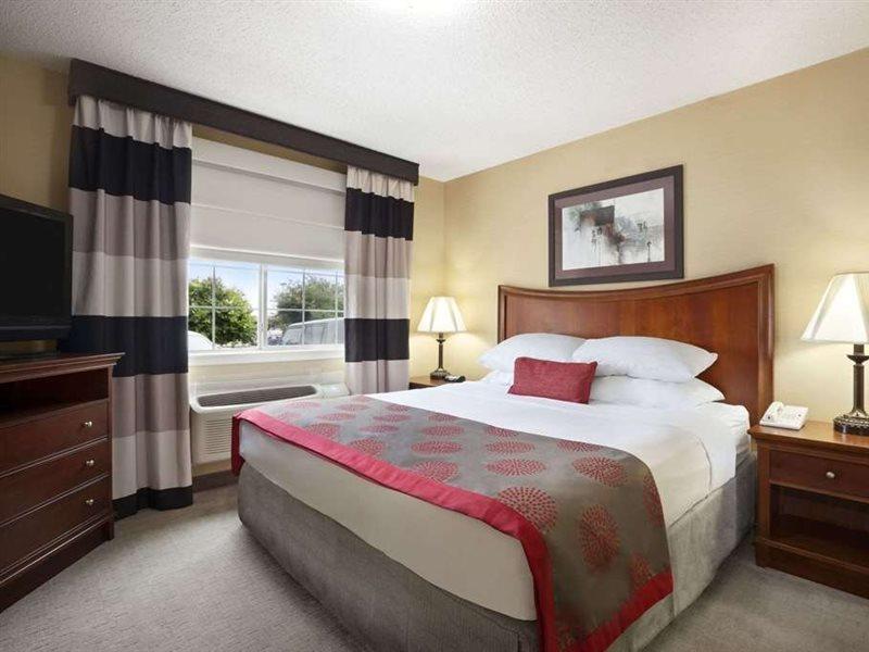 Ramada By Wyndham Del Rio Hotel Luaran gambar