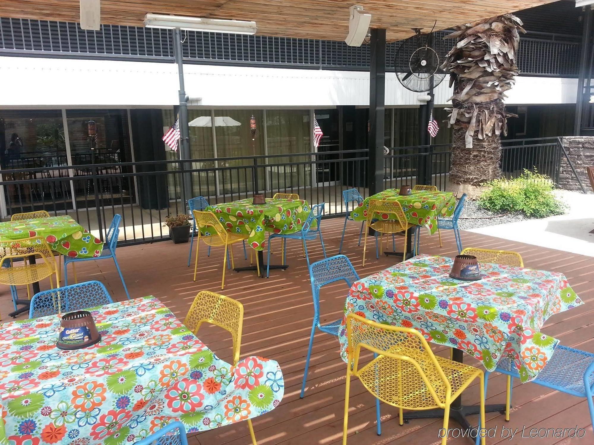 Ramada By Wyndham Del Rio Hotel Luaran gambar